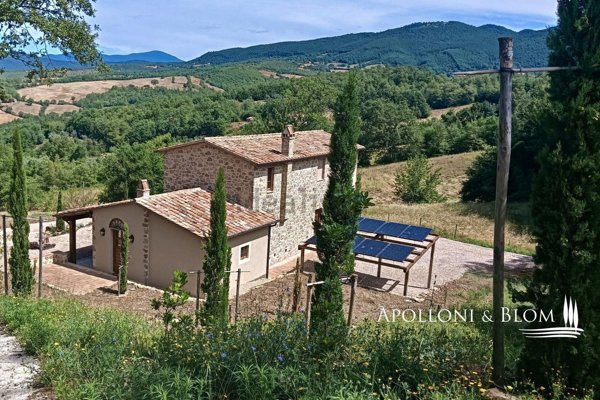 casale in vendita a Sorano