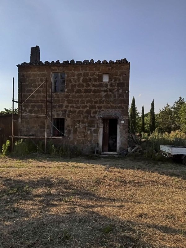 appartamento in vendita a Sorano in zona Sovana