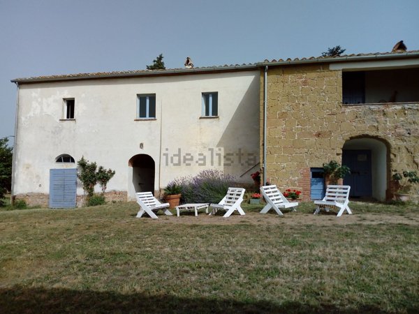 casale in vendita a Sorano