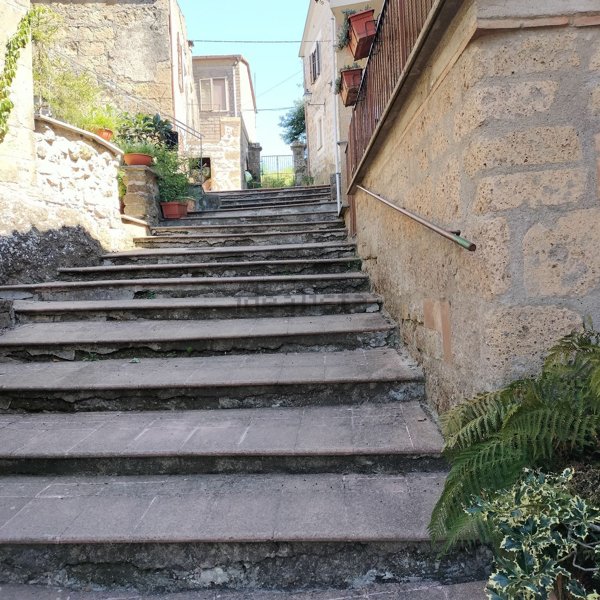 appartamento in vendita a Sorano in zona San Quirico