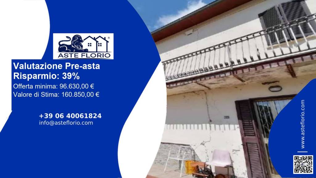 casa indipendente in vendita a Sorano