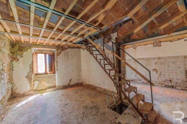 appartamento in vendita a Sorano in zona Sovana