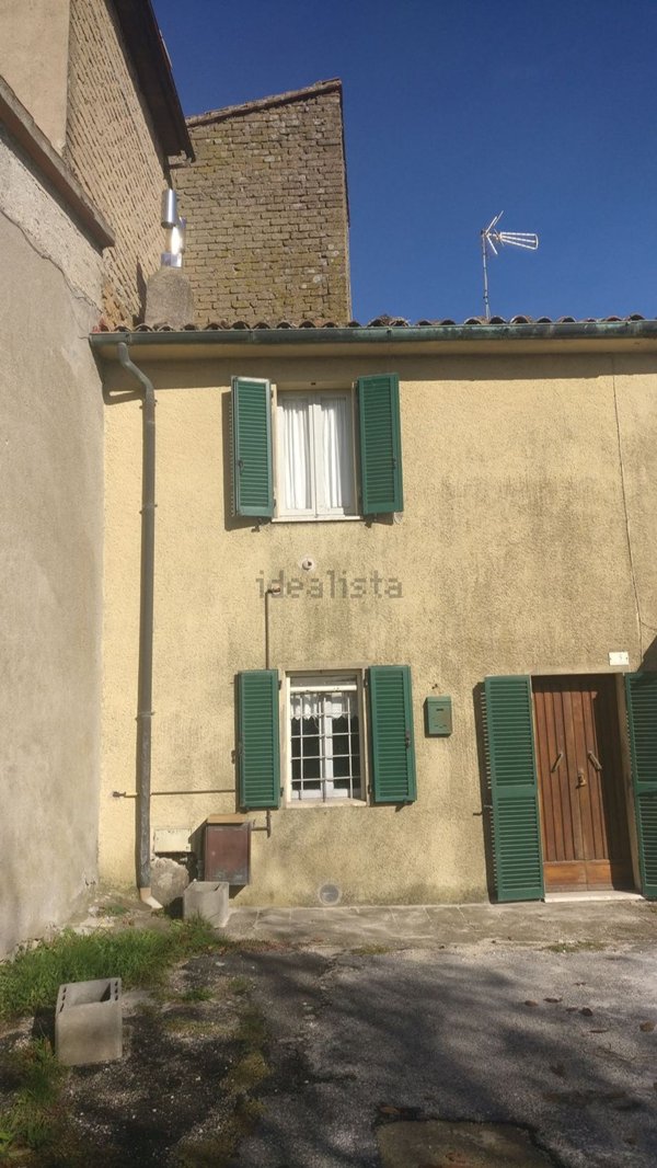 casa indipendente in vendita a Sorano in zona Montevitozzo