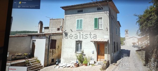 casa indipendente in vendita a Sorano in zona Montevitozzo