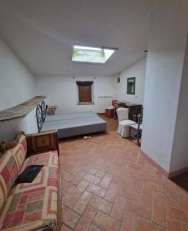 pentavano in vendita a Sorano