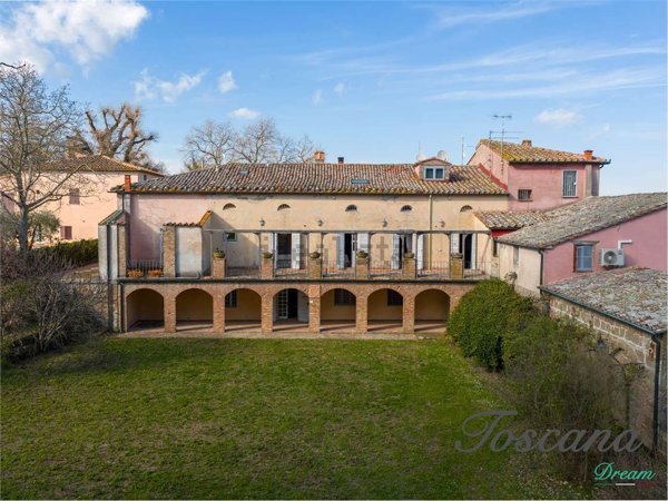 casa indipendente in vendita a Sorano in zona Castell'Ottieri