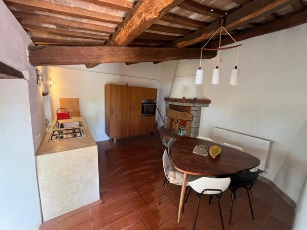 casale in vendita a Sorano in zona Montebuono
