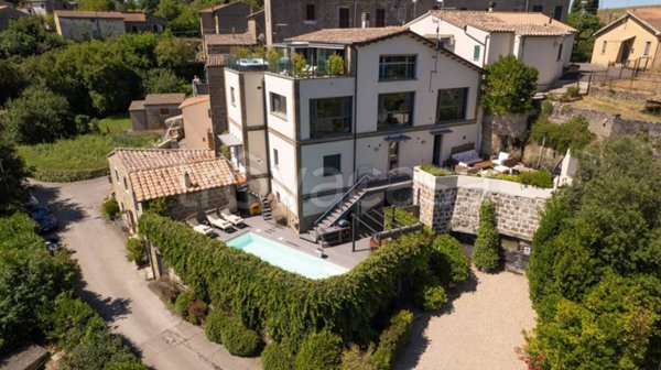 casa indipendente in vendita a Sorano in zona San Quirico