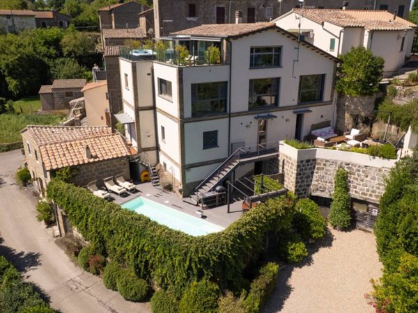 casa indipendente in vendita a Sorano in zona San Quirico