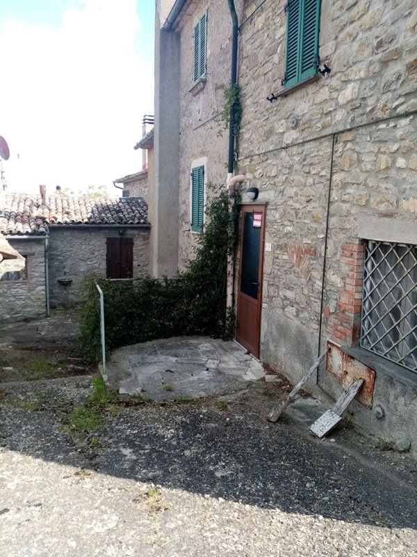 appartamento in vendita a Sorano in zona Montevitozzo