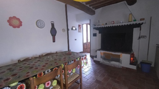 casa indipendente in vendita a Sorano in zona San Giovanni delle Contee