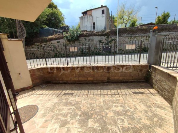 appartamento in vendita a Sorano in zona San Quirico