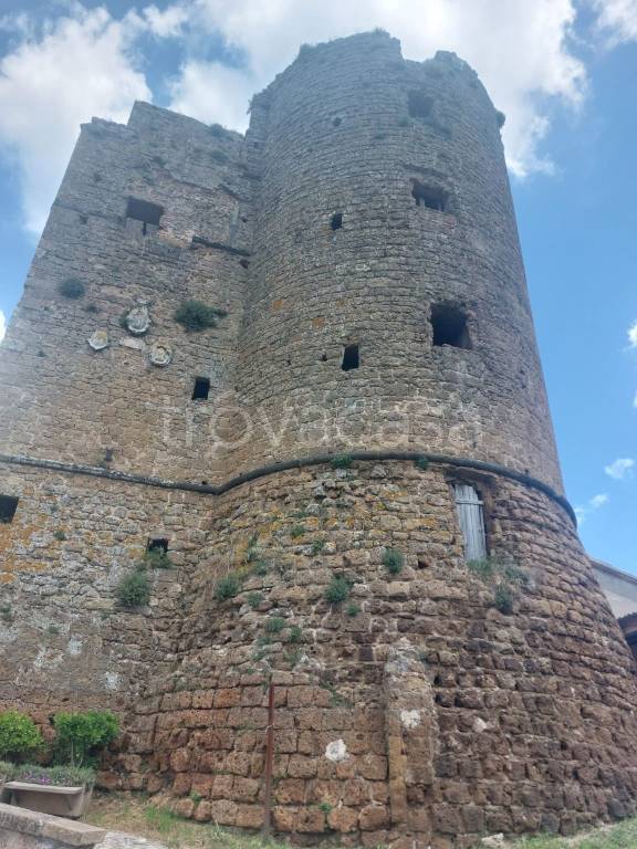 appartamento in vendita a Sorano in zona Castell'Ottieri