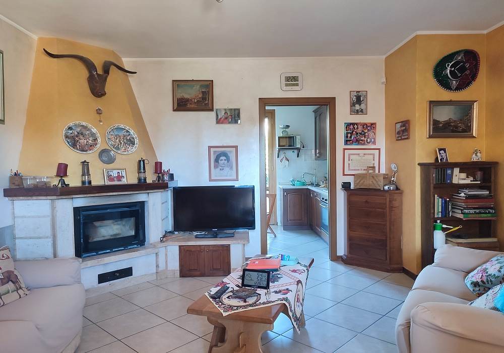 appartamento in vendita a Sorano in zona San Quirico