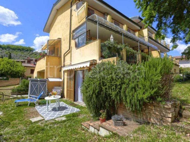 appartamento in vendita a Monterotondo Marittimo in zona Frassine