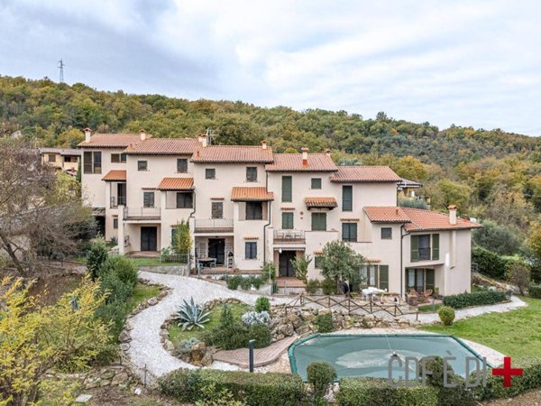 casa indipendente in vendita a Monterotondo Marittimo in zona Frassine