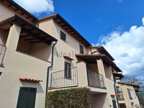 appartamento in vendita a Monterotondo Marittimo in zona Frassine