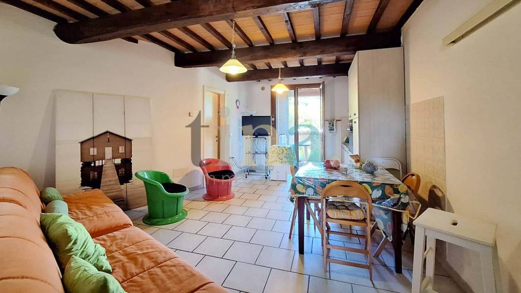 appartamento in vendita a Monterotondo Marittimo in zona Frassine