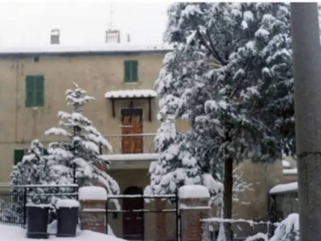 appartamento in vendita a Semproniano