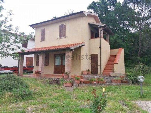 appartamento in vendita a Semproniano