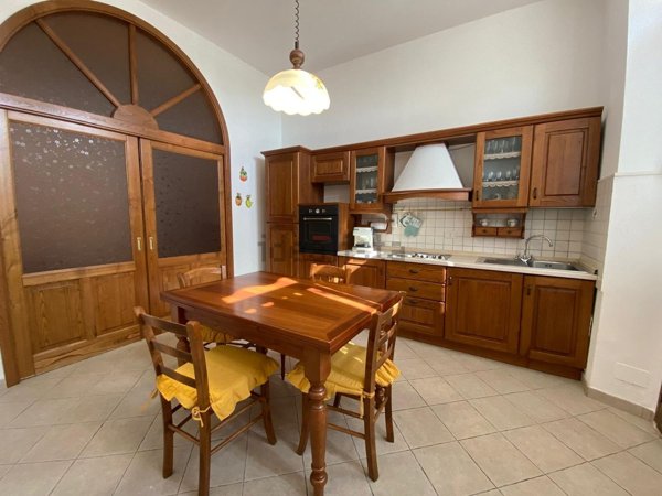 appartamento in vendita a Semproniano