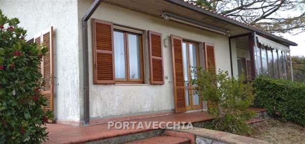 casa indipendente in vendita a Semproniano