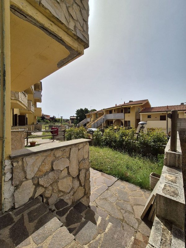 appartamento in vendita a Semproniano in zona Catabbio