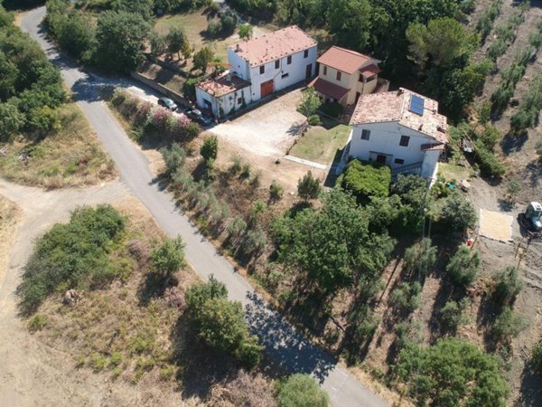 casa indipendente in vendita a Semproniano