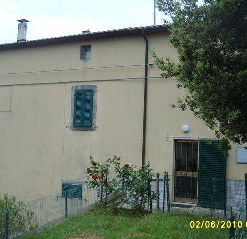 casa indipendente in vendita a Semproniano