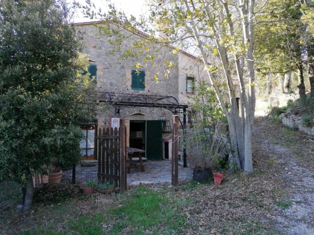 casa indipendente in vendita a Semproniano