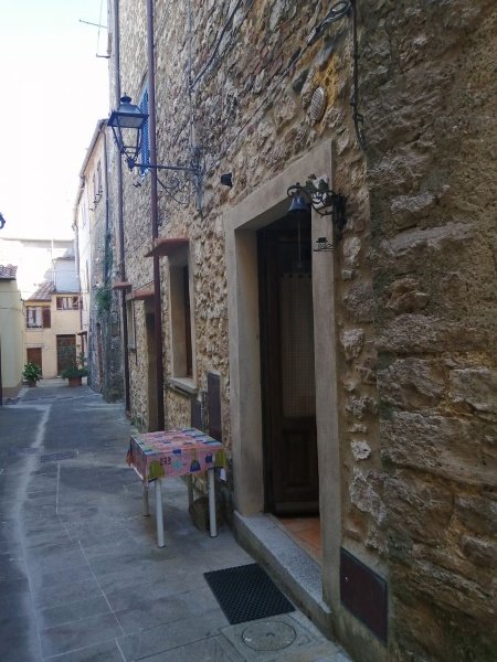 casa indipendente in vendita a Semproniano