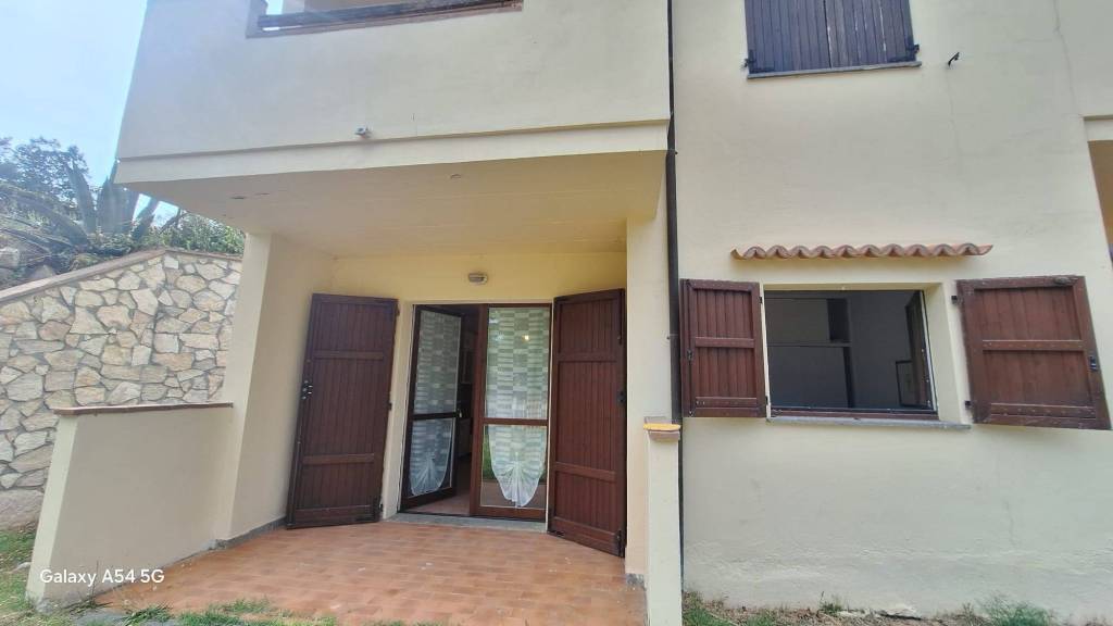 appartamento in vendita a Semproniano in zona Catabbio