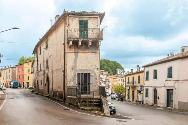appartamento in vendita a Semproniano