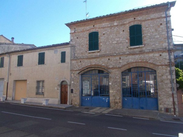 appartamento in vendita a Semproniano