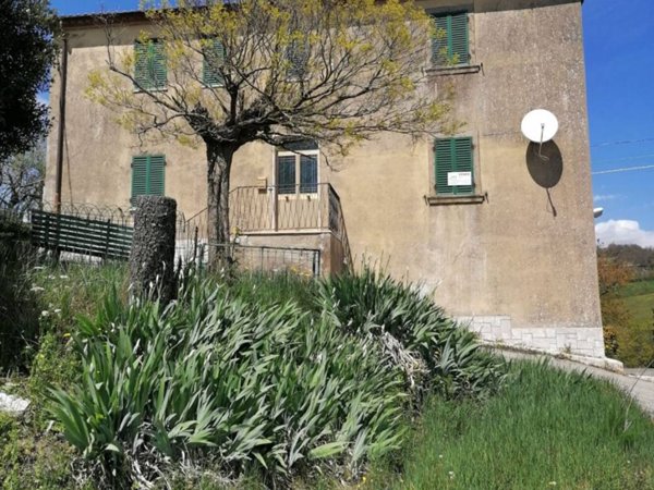 intera palazzina in vendita a Semproniano