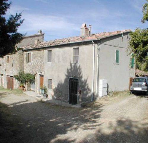 appartamento in vendita a Semproniano in zona Petricci