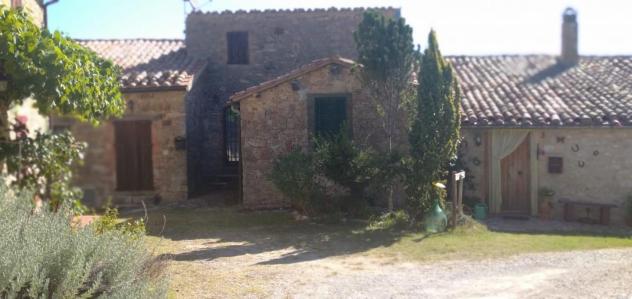 casa indipendente in vendita a Semproniano