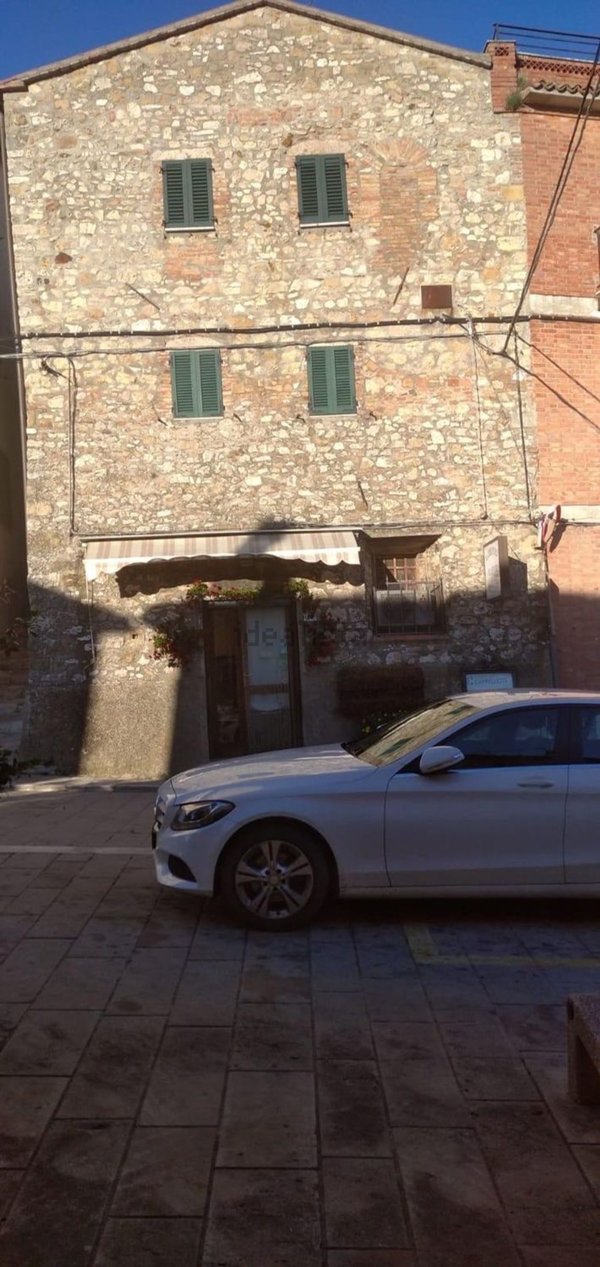 appartamento in vendita a Semproniano