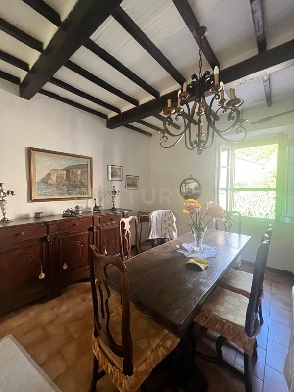 appartamento in vendita a Semproniano in zona Petricci