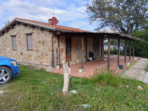 casa indipendente in vendita a Semproniano