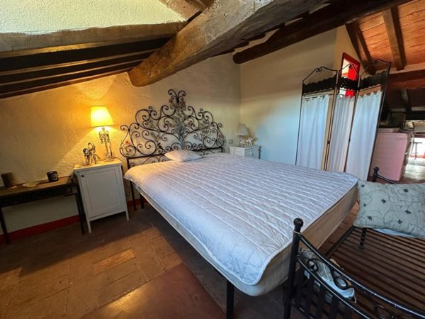 appartamento in vendita a Semproniano