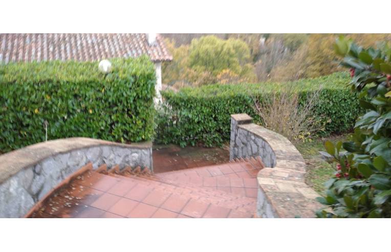 casa indipendente in vendita a Semproniano