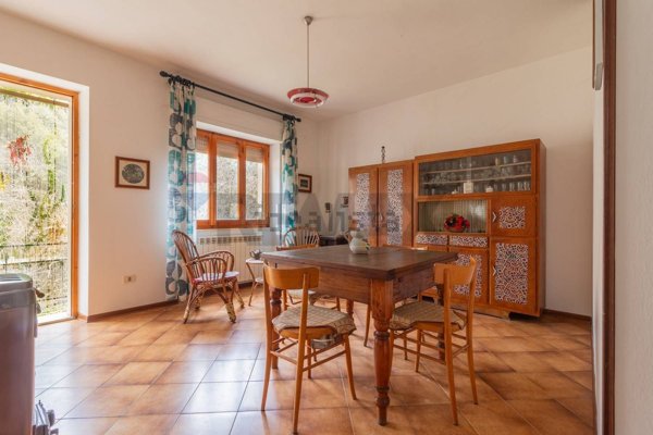 appartamento in vendita a Semproniano