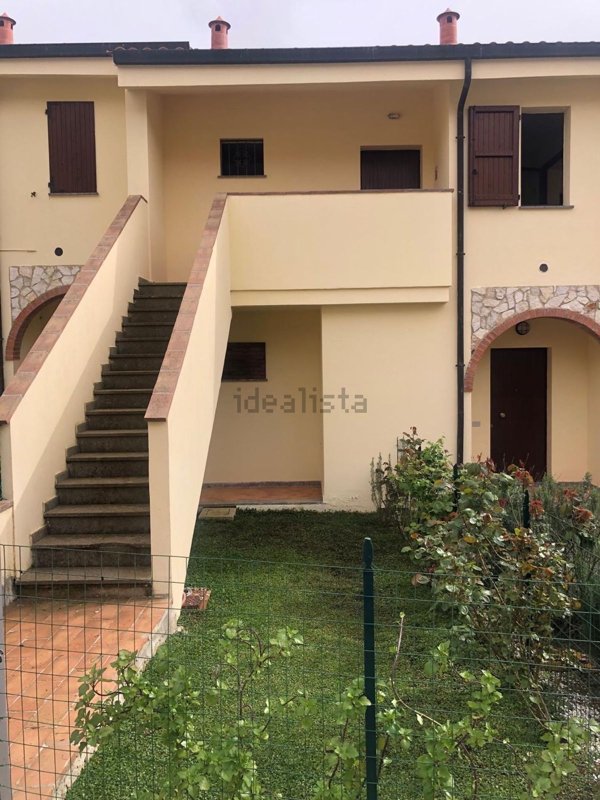 appartamento in vendita a Semproniano in zona Catabbio