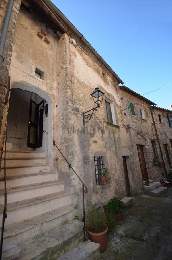 appartamento in vendita a Semproniano