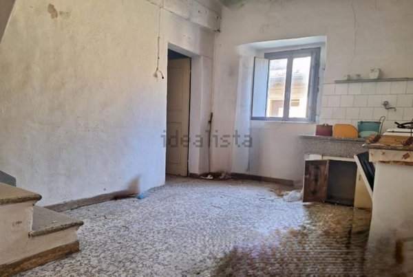 appartamento in vendita a Semproniano