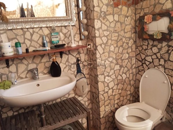 appartamento in vendita a Semproniano