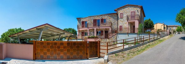 casa indipendente in vendita a Semproniano