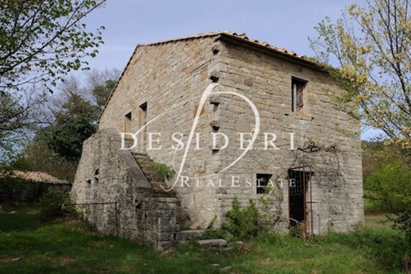 casale in vendita a Semproniano