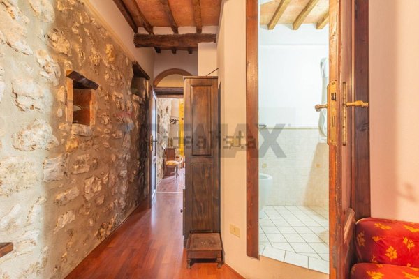 appartamento in vendita a Semproniano